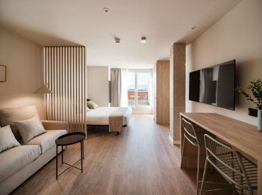 reforma de edificación para apartamentos turísticos